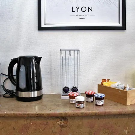 Cocon De Lyon, Charpennes, Jacuzzi Et Emplacement Ideal *